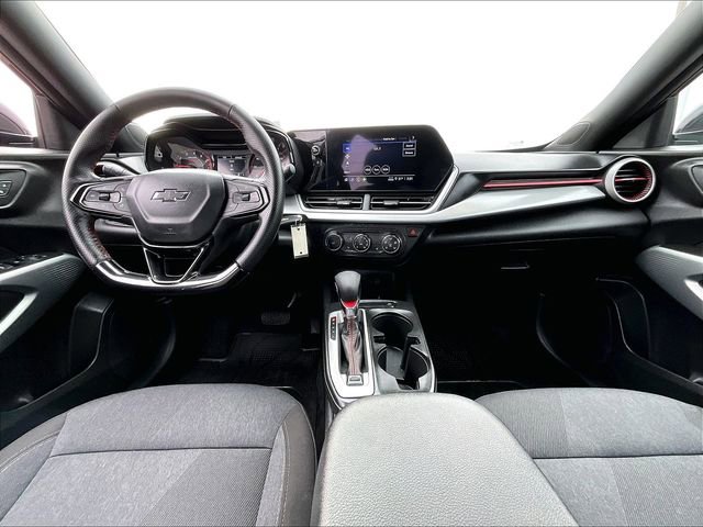 Used 2025 Chevrolet Trax RS image 20