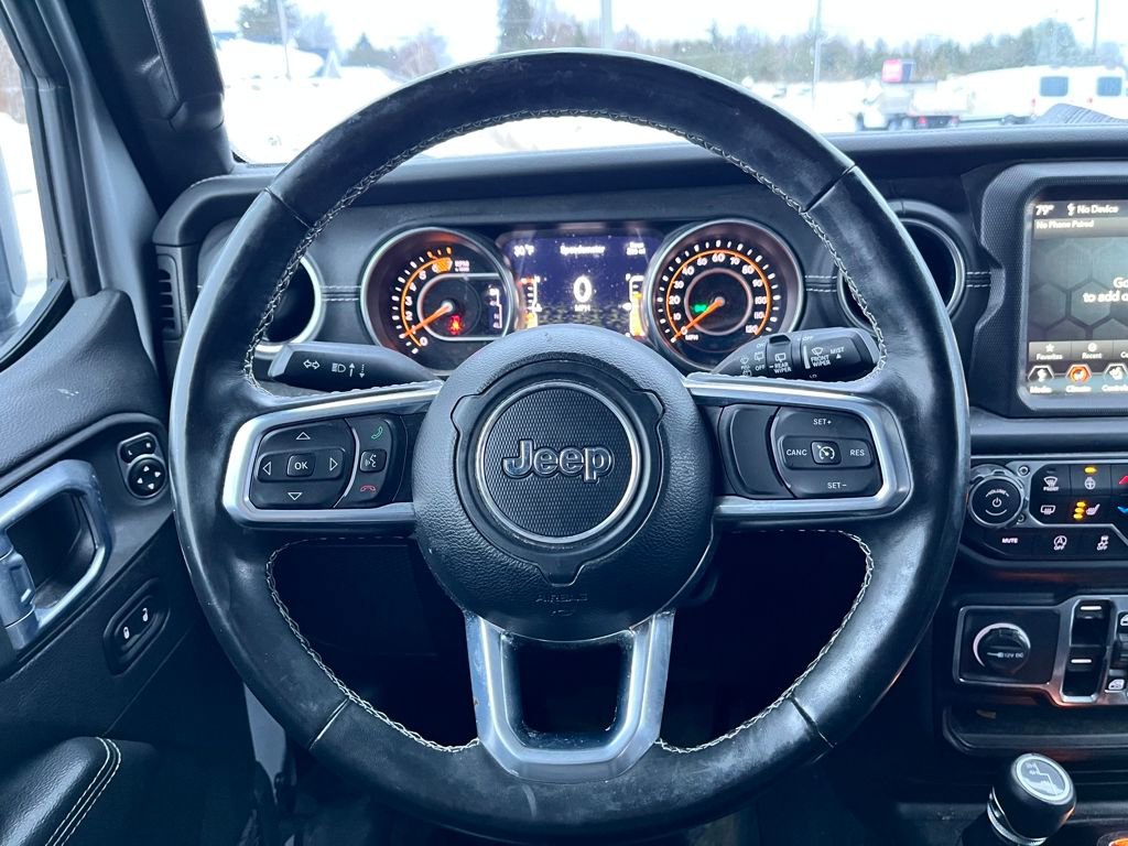 Used 2022 Jeep Wrangler Unlimited Sahara w/ Cold Weather Group image 16