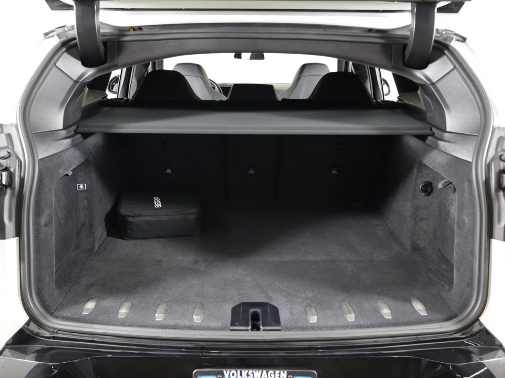 Used 2024 BMW XM image 23