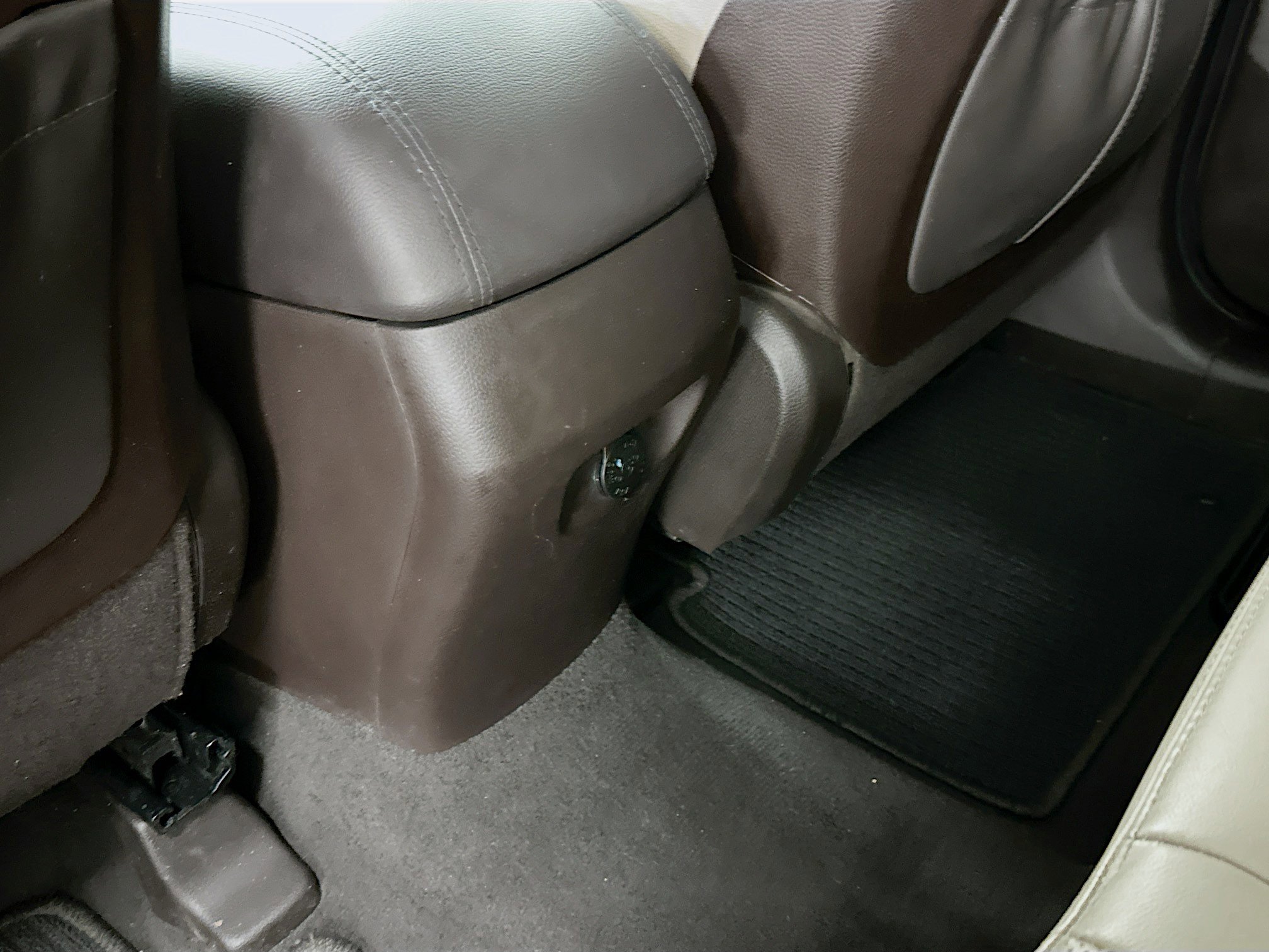 Used 2017 Hyundai Santa Fe Sport image 27