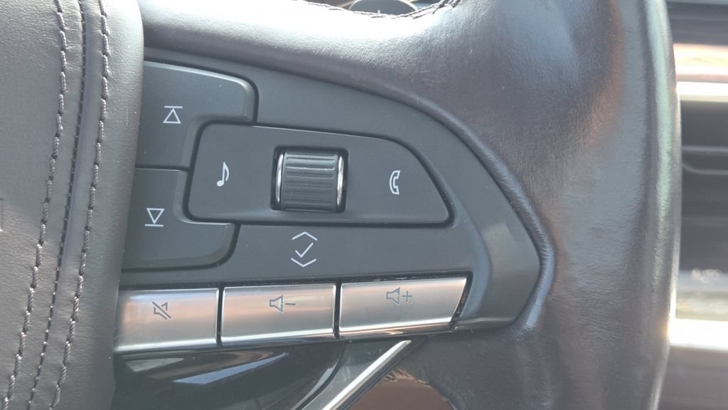 Used 2021 Cadillac Escalade Sport Platinum AWD/4WD image 29