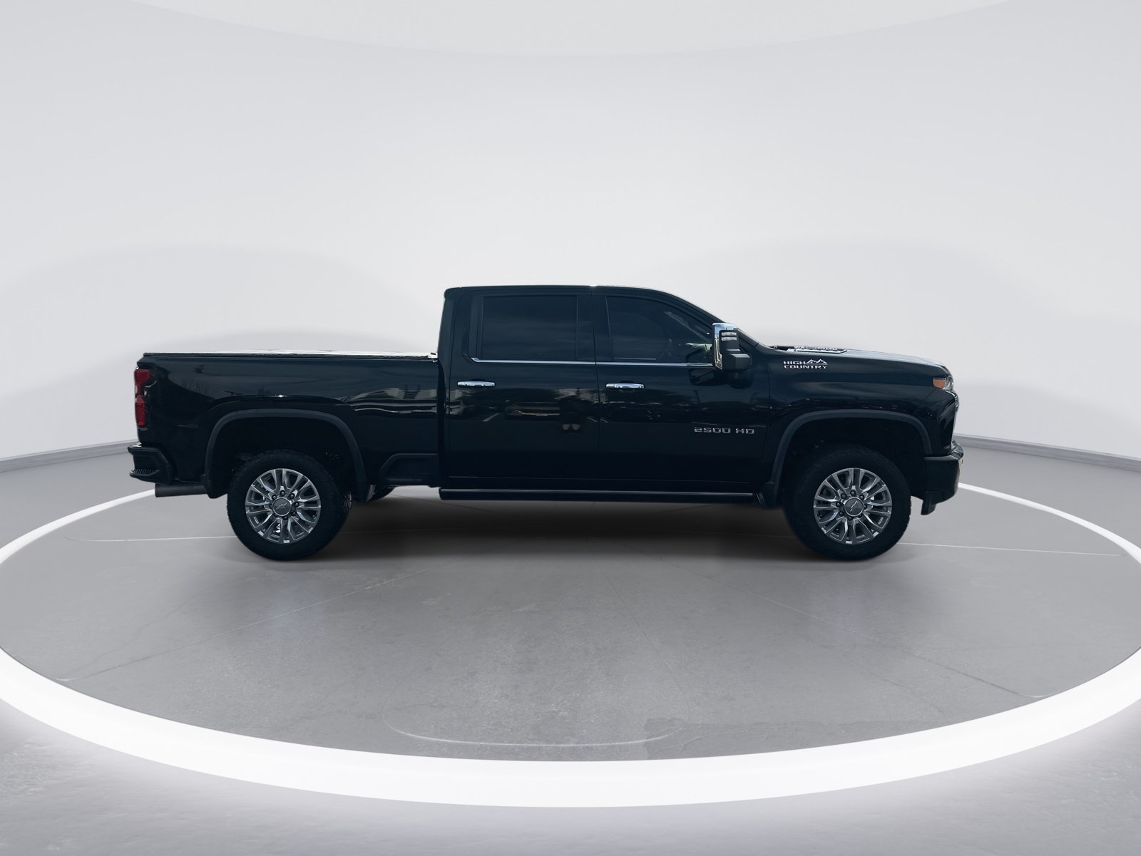 Used 2022 Chevrolet Silverado 2500 High Country w/ Safety Package II AWD/4WD image 10