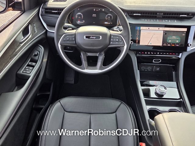 New 2026 Jeep Grand Cherokee L Limited RWD image 7