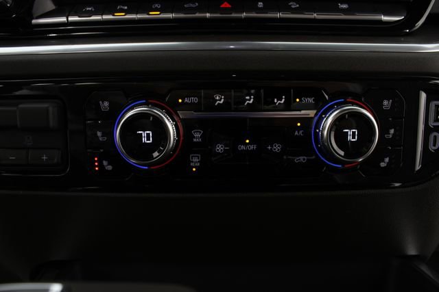 New 2026 GMC Sierra 1500 SLT w/ SLT Premium Plus Package image 7