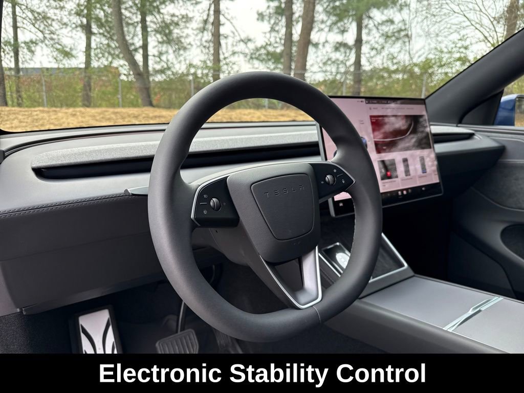 Used 2026 Tesla Model Y Long Range image 14