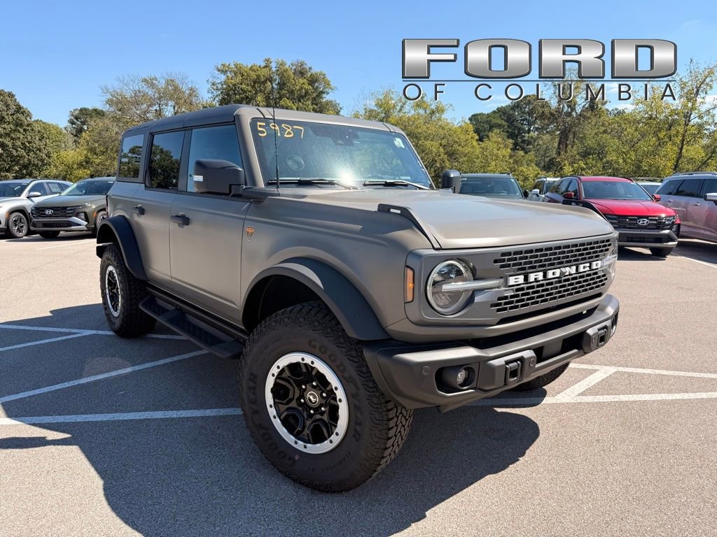 New 2025 Ford Bronco Badlands w/ Matte Film Protection Package image 1