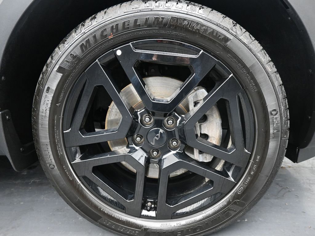 Used 2025 Kia Telluride EX X-Line image 11