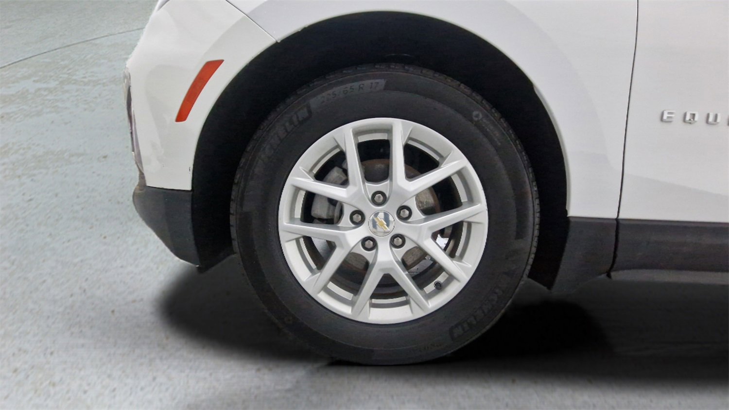 Certified 2022 Chevrolet Equinox LT w/ LPO, Floor Liner Package image 56