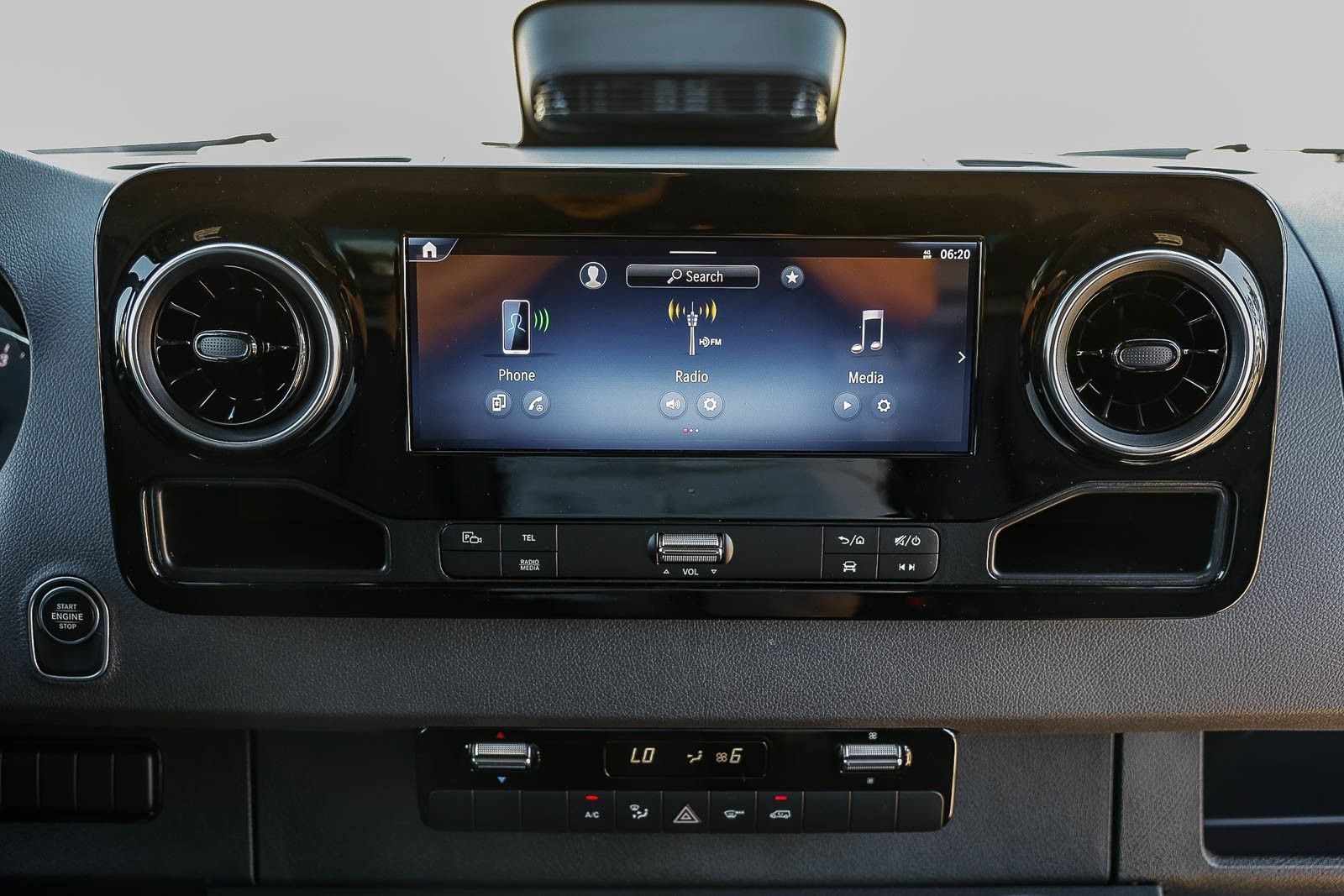 New 2025 Mercedes-Benz Sprinter 2500 image 12