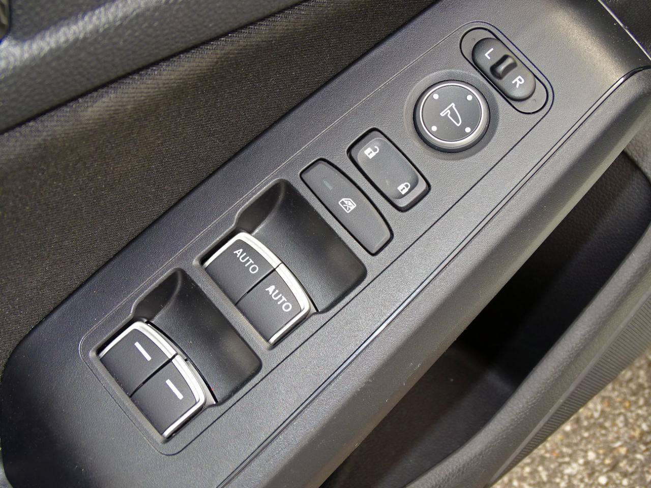 Used 2023 Honda Civic EX image 14