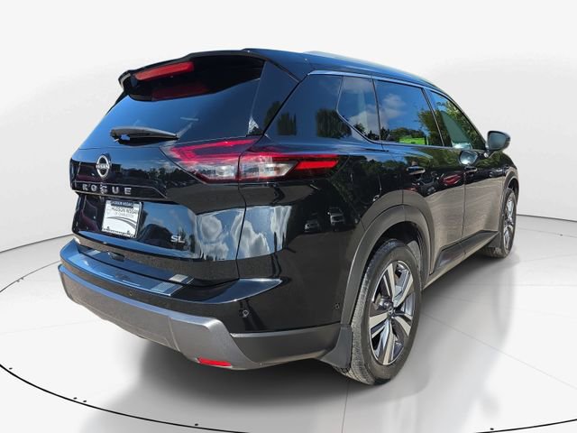 Used 2025 Nissan Rogue SL FWD image 10