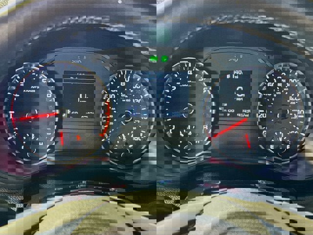 Certified 2022 Kia Sportage EX w/ EX Technology Package AWD/4WD image 12