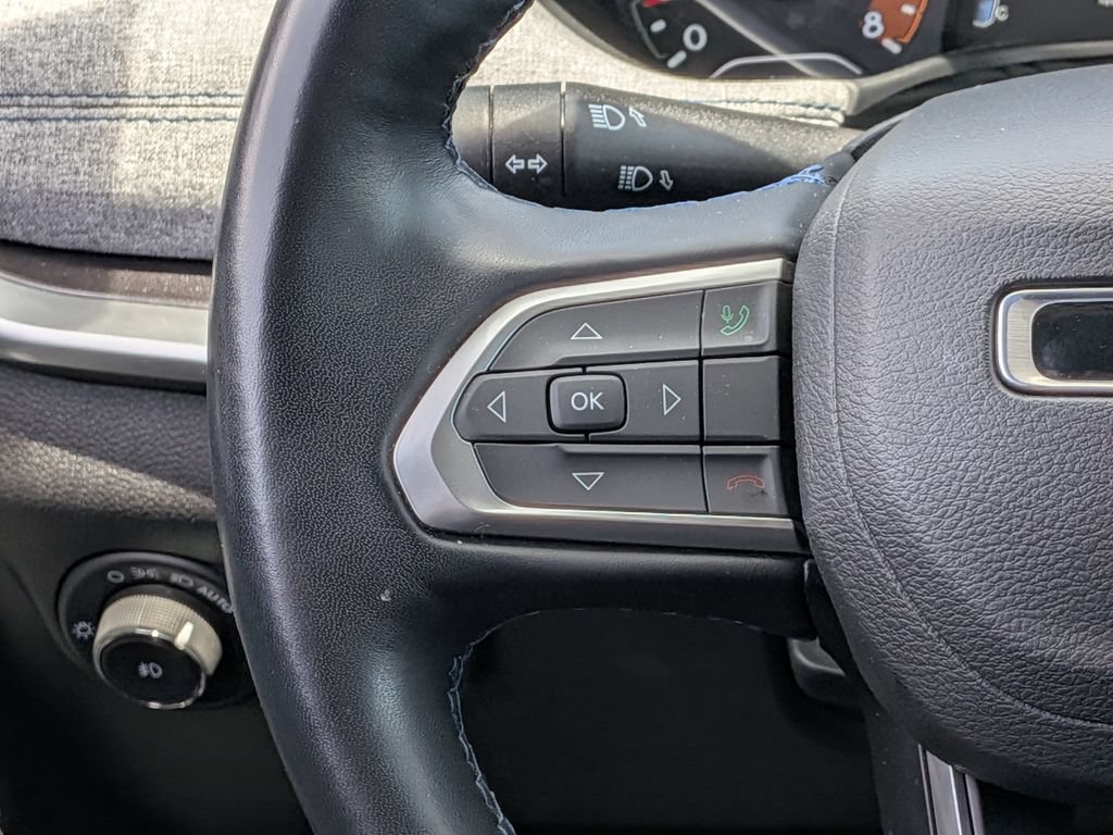 Used 2022 Jeep Compass Latitude w/ Convenience Group AWD/4WD image 33