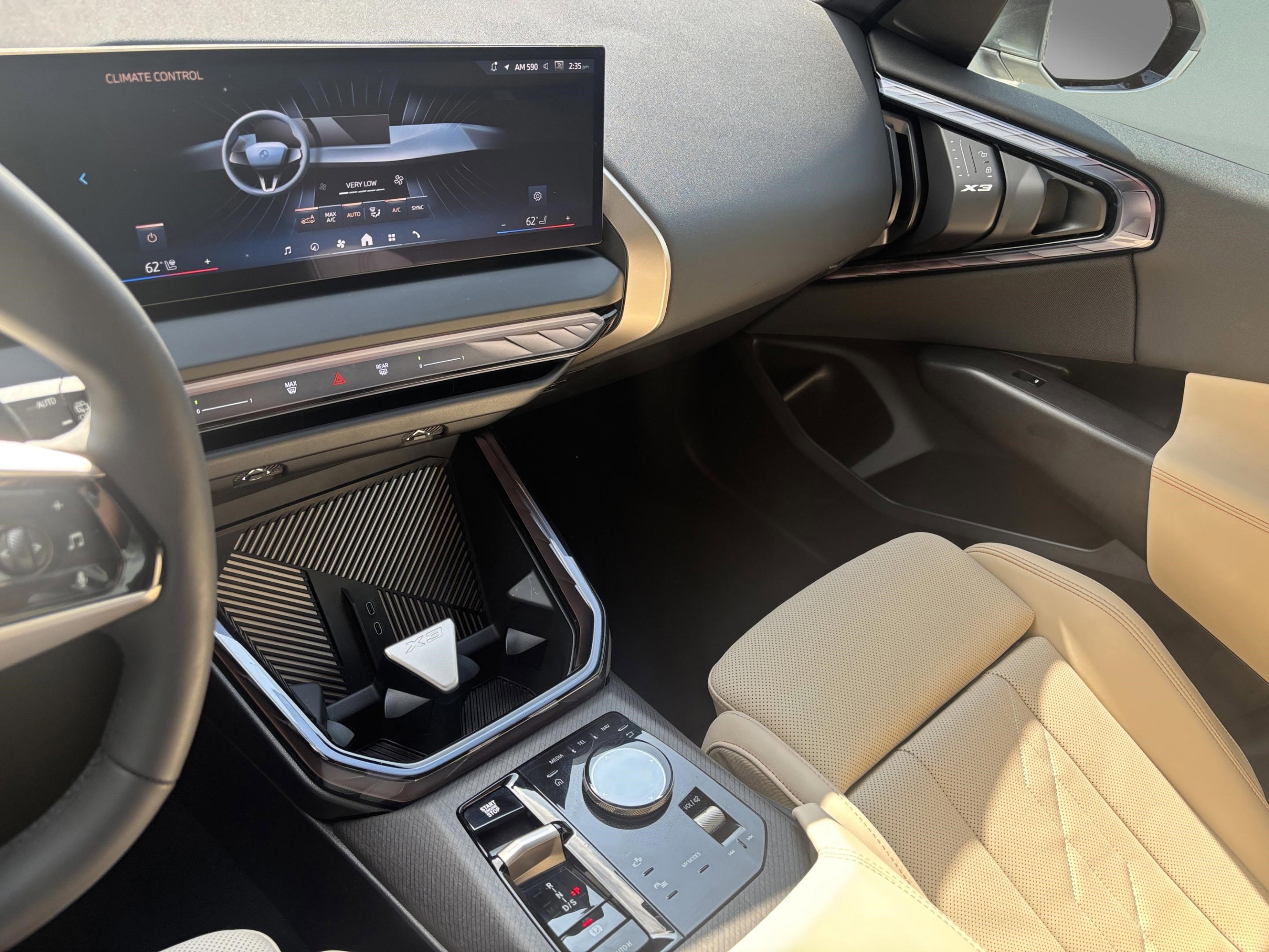 Used 2025 BMW X3 xDrive30i w/ Convenience Package image 12