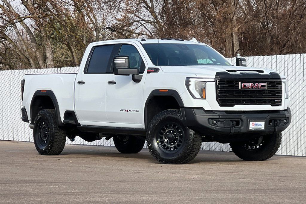 New 2026 GMC Sierra 2500 AT4X w/ AT4X AEV Edition AWD/4WD image 2