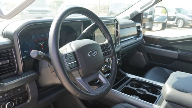 Used 2024 Ford F250 Lariat w/ FX4 Off-Road Package AWD/4WD image 17