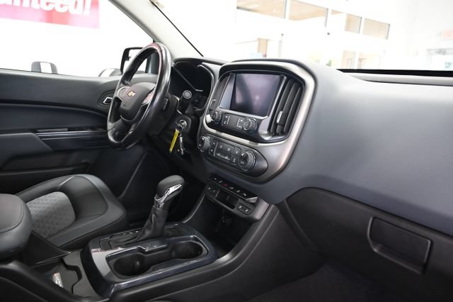 Used 2022 Chevrolet Colorado Z71 AWD/4WD image 15