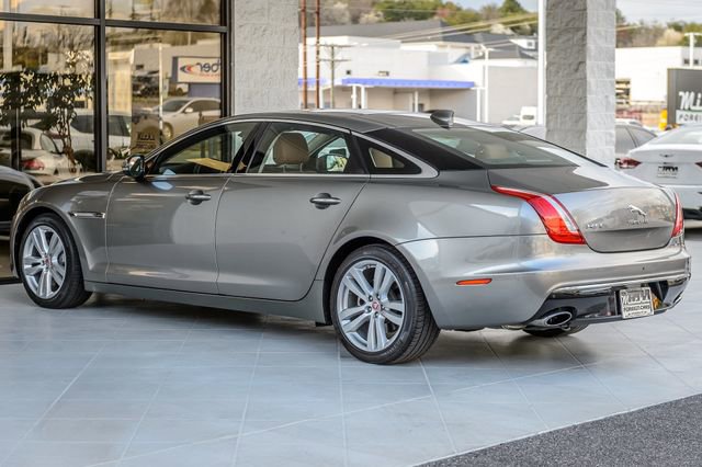 Used 2017 Jaguar XJ L Portfolio image 8