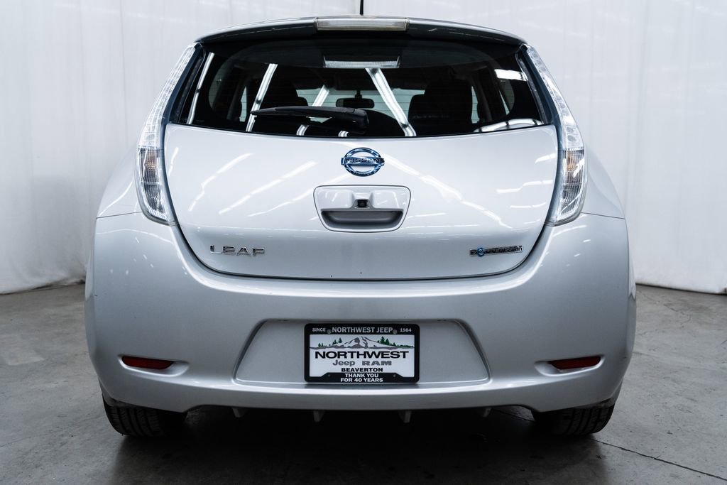 Used 2014 Nissan Leaf S w/ Charge Package image 5
