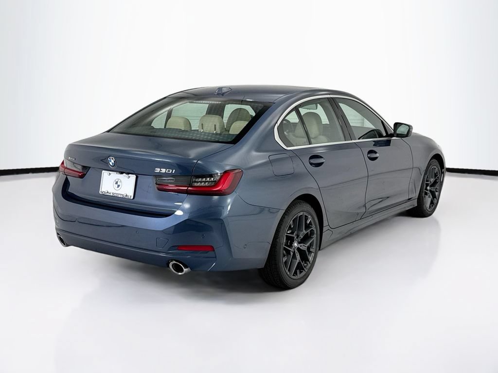 Certified 2025 BMW 330i xDrive Sedan w/ Premium Package AWD/4WD image 5