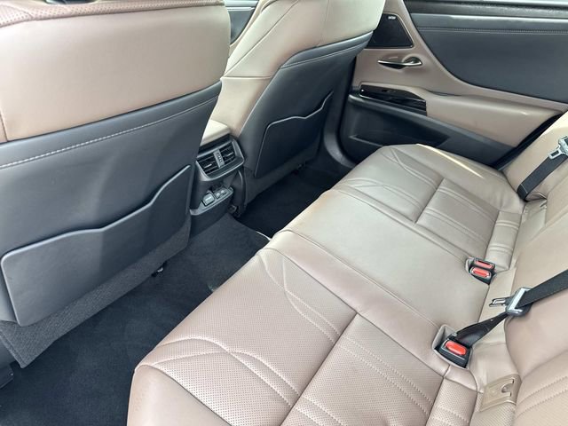 Certified 2025 Lexus ES 300h Ultra Luxury image 14