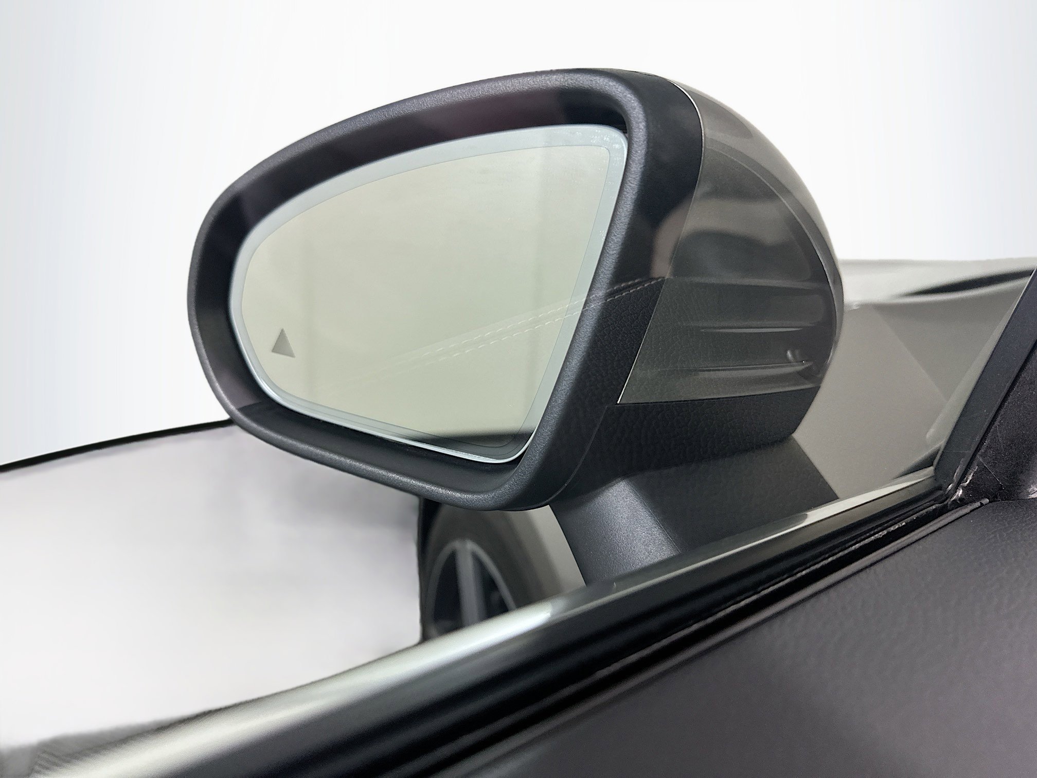 Used 2020 Mercedes-Benz CLA 250 image 16