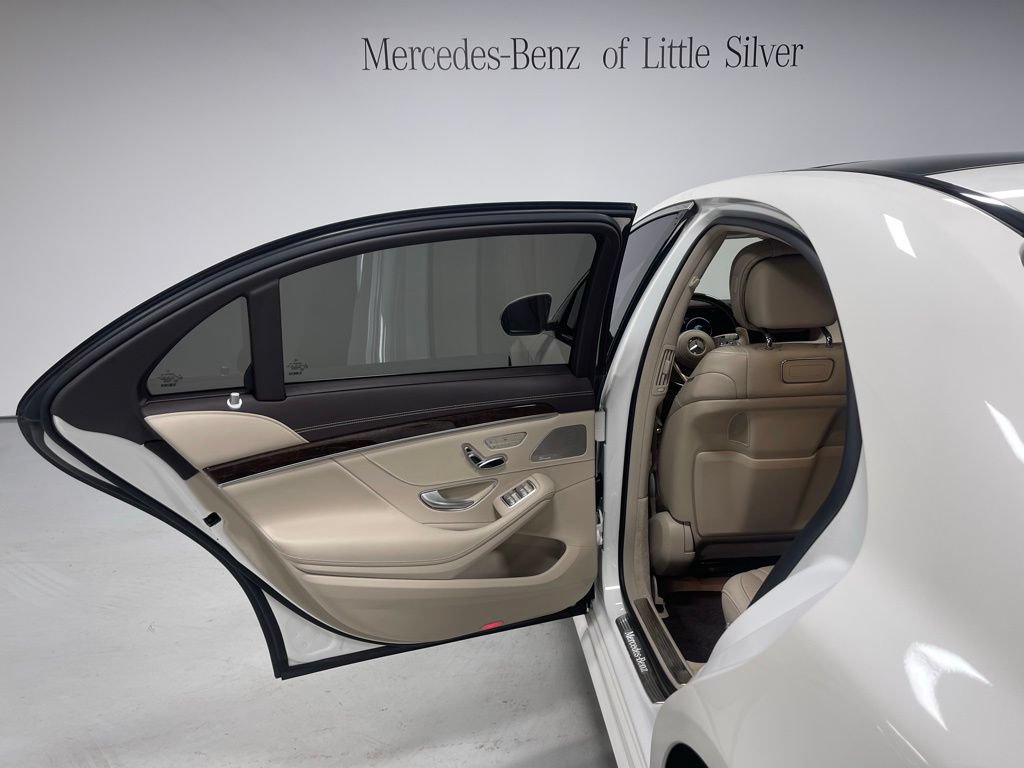 Certified 2019 Mercedes-Benz S 560 4MATIC Sedan image 23