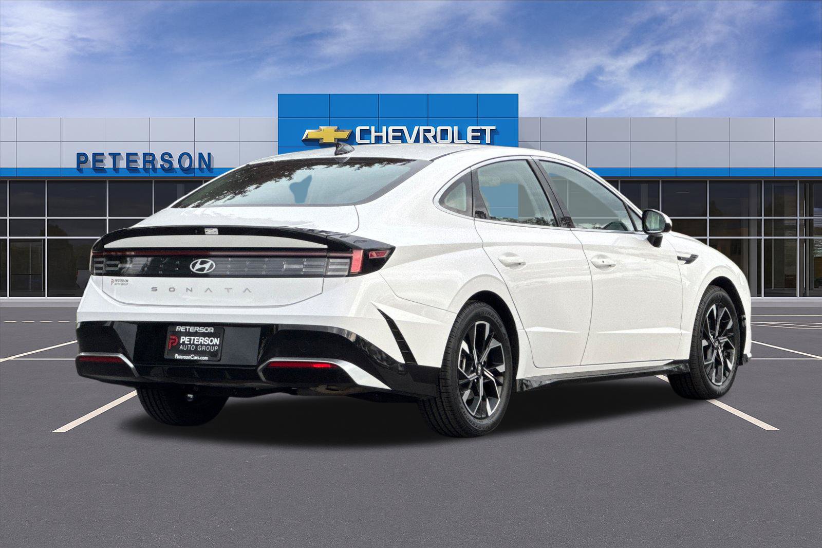 Used 2025 Hyundai Sonata SEL FWD image 4