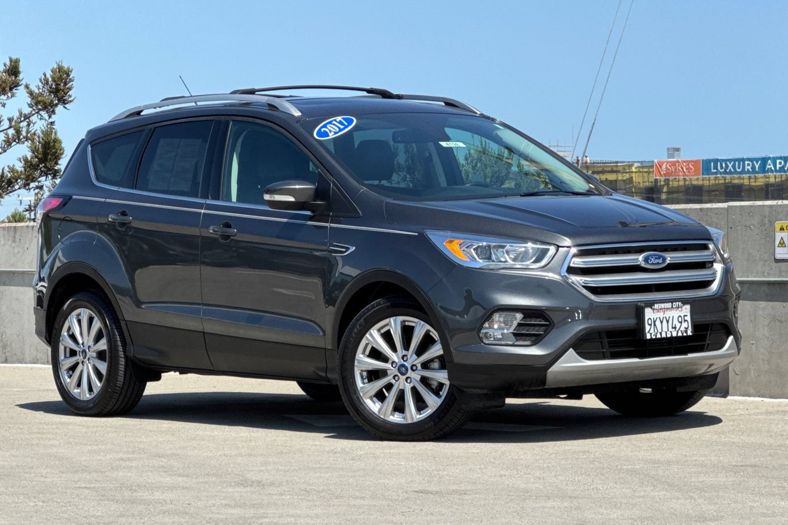 Used 2017 Ford Escape Titanium AWD/4WD image 2