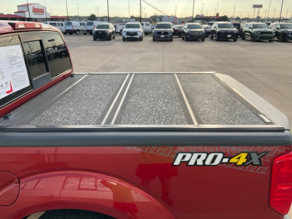Used 2017 Nissan Frontier PRO-4X AWD/4WD image 28