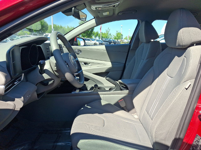 Used 2023 Hyundai Elantra SEL w/ Cargo Package FWD image 13