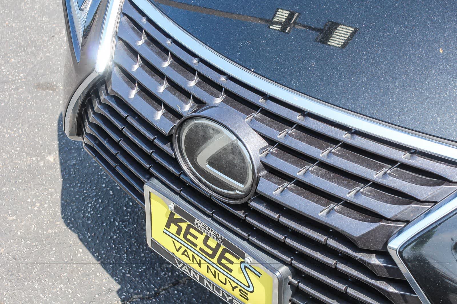 Used 2019 Lexus NX 300 FWD image 16