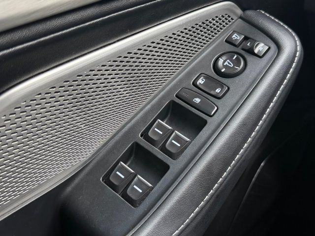 Used 2024 Acura MDX w/ Technology Package FWD image 30