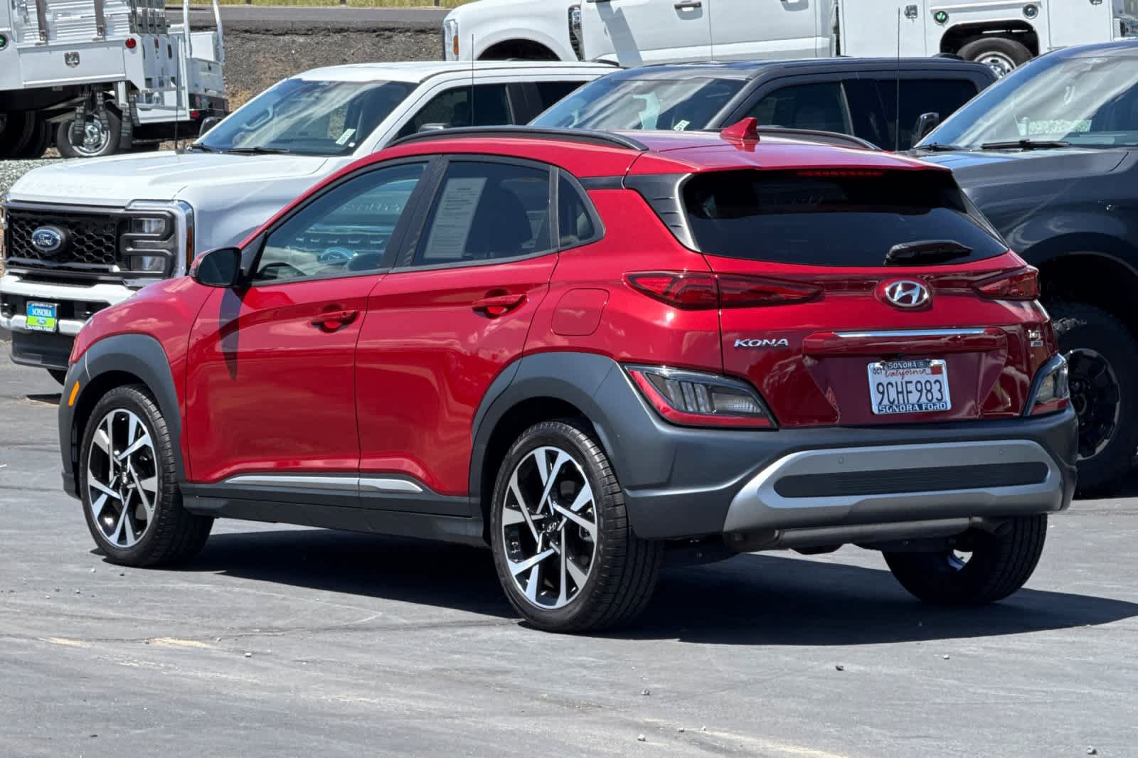 Used 2023 Hyundai Kona Limited w/ Cargo Package AWD/4WD image 6