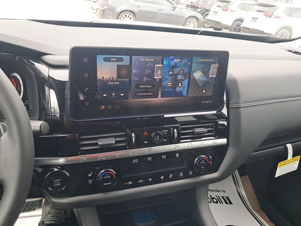 New 2026 Nissan Pathfinder Platinum w/ Lighting Package image 18
