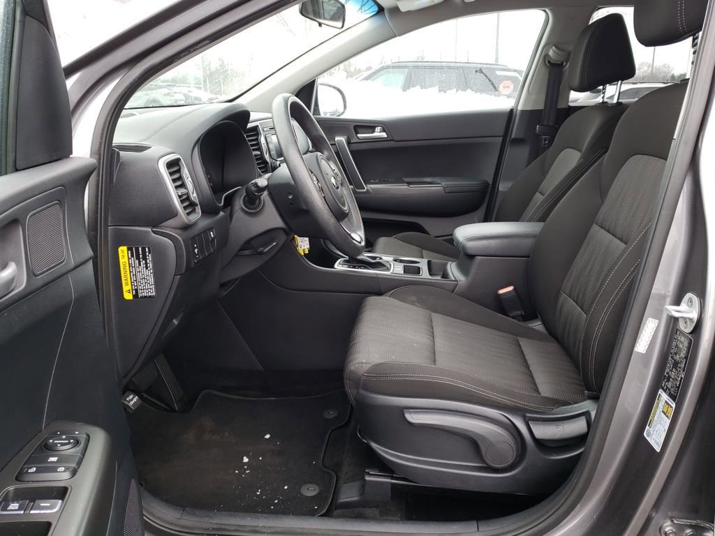 Used 2017 Kia Sportage LX image 14