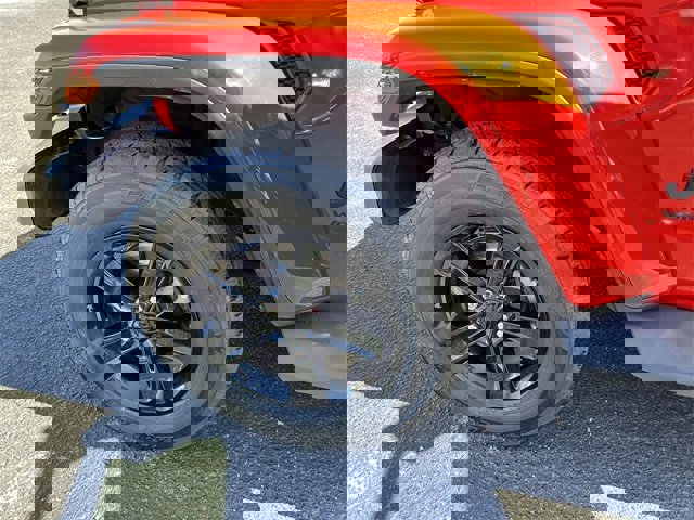 Used 2021 Jeep Wrangler Unlimited Sahara image 30