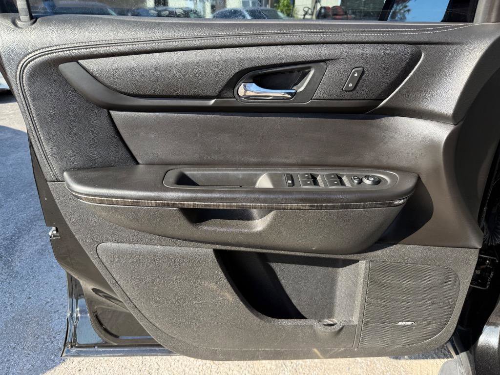 Used 2016 GMC Acadia SLT w/ Open Road Package image 11