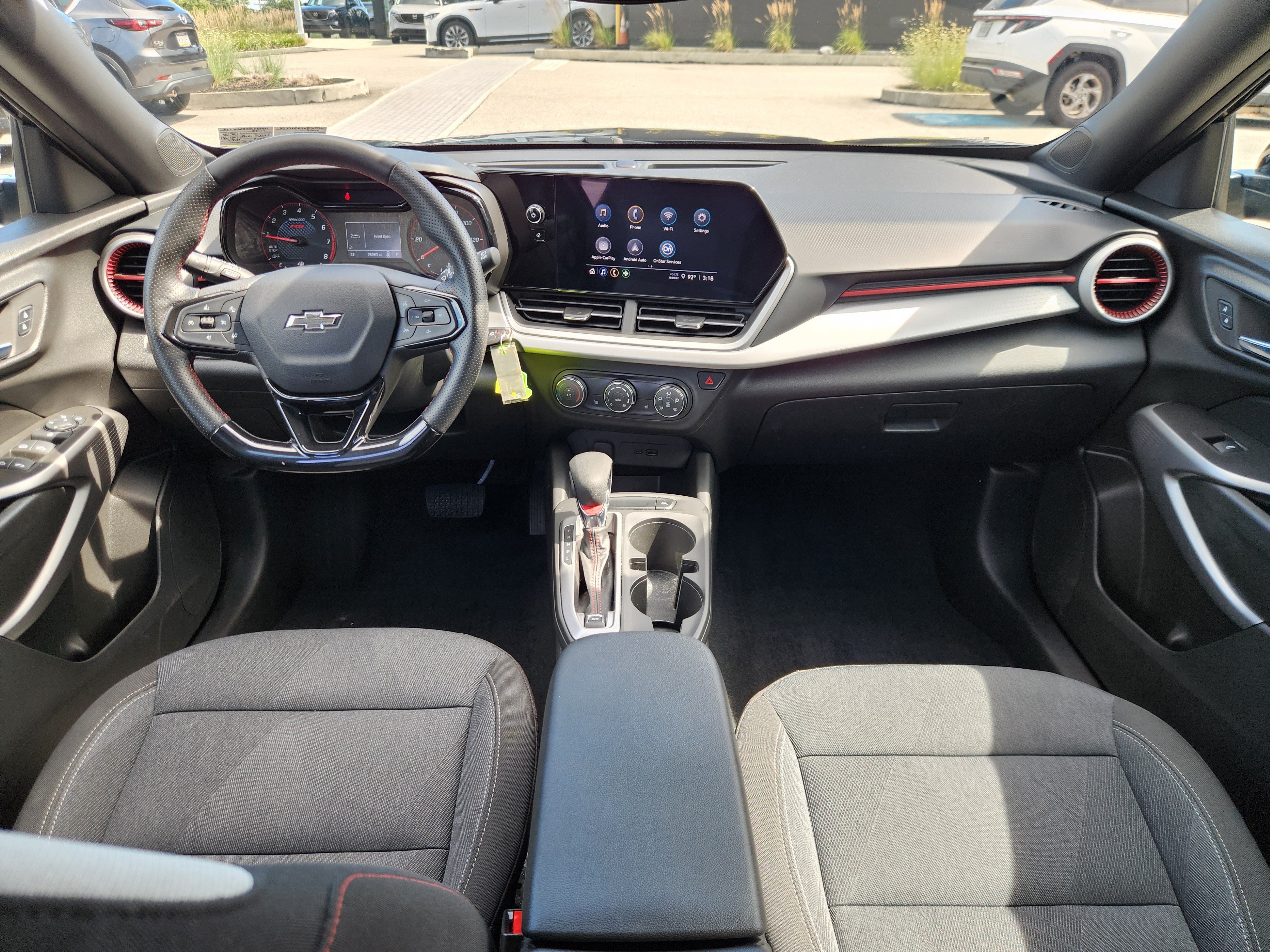 Used 2024 Chevrolet Trax RS w/ Sunroof Package FWD image 8