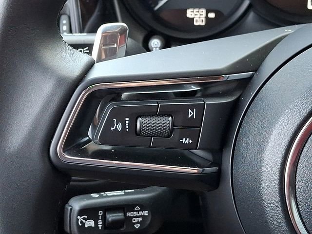 Used 2026 Porsche Macan AWD/4WD image 26