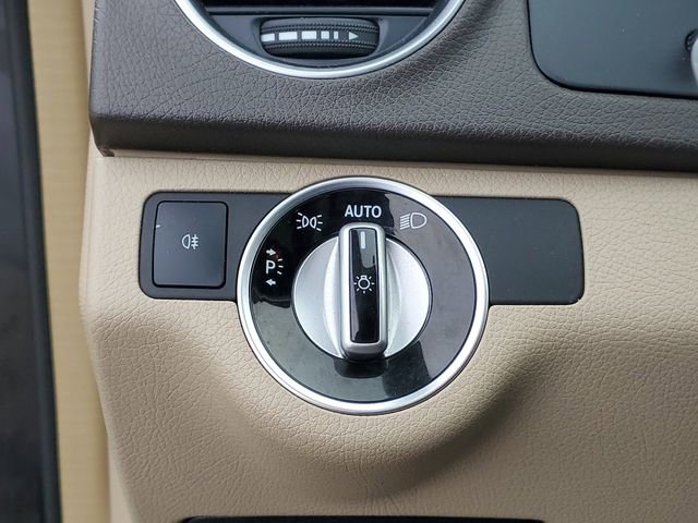 Used 2015 Mercedes-Benz C 250 Coupe image 17