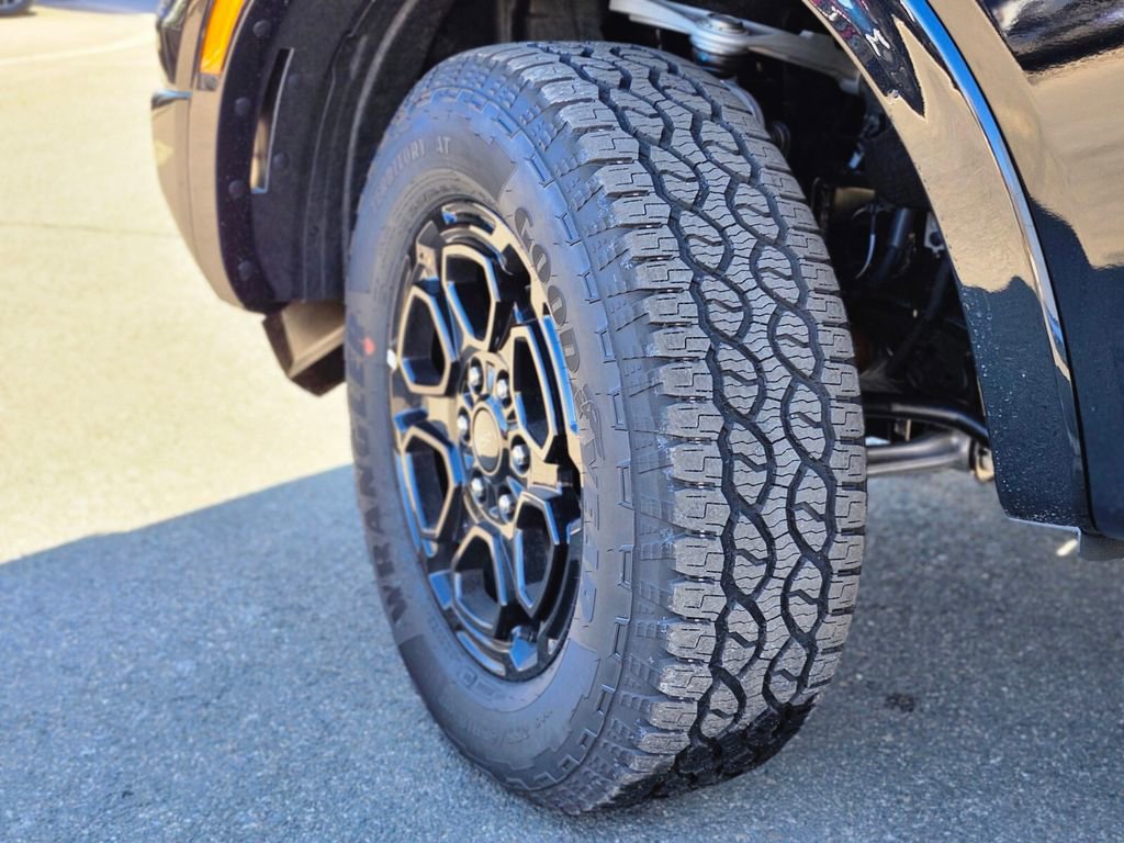 New 2025 Ford Ranger XLT w/ Black Appearance Package image 28