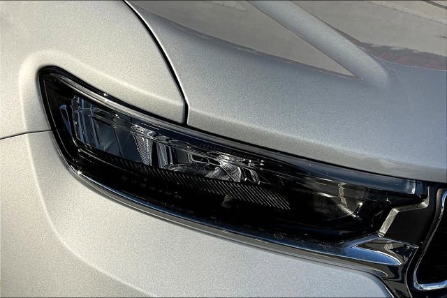 New 2025 Jeep Grand Cherokee Laredo X w/ Luxury Tech Group I image 11