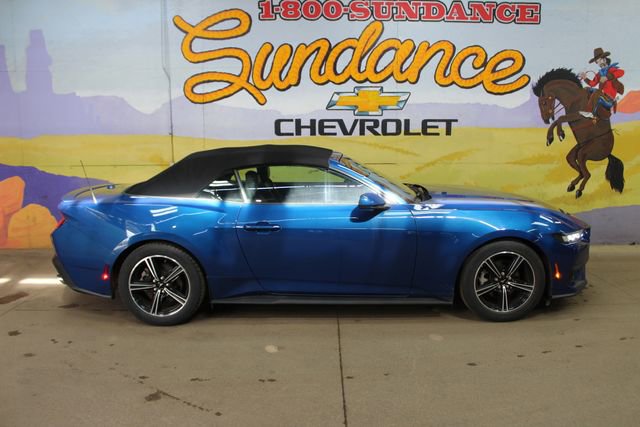 Used 2024 Ford Mustang Premium RWD image 1