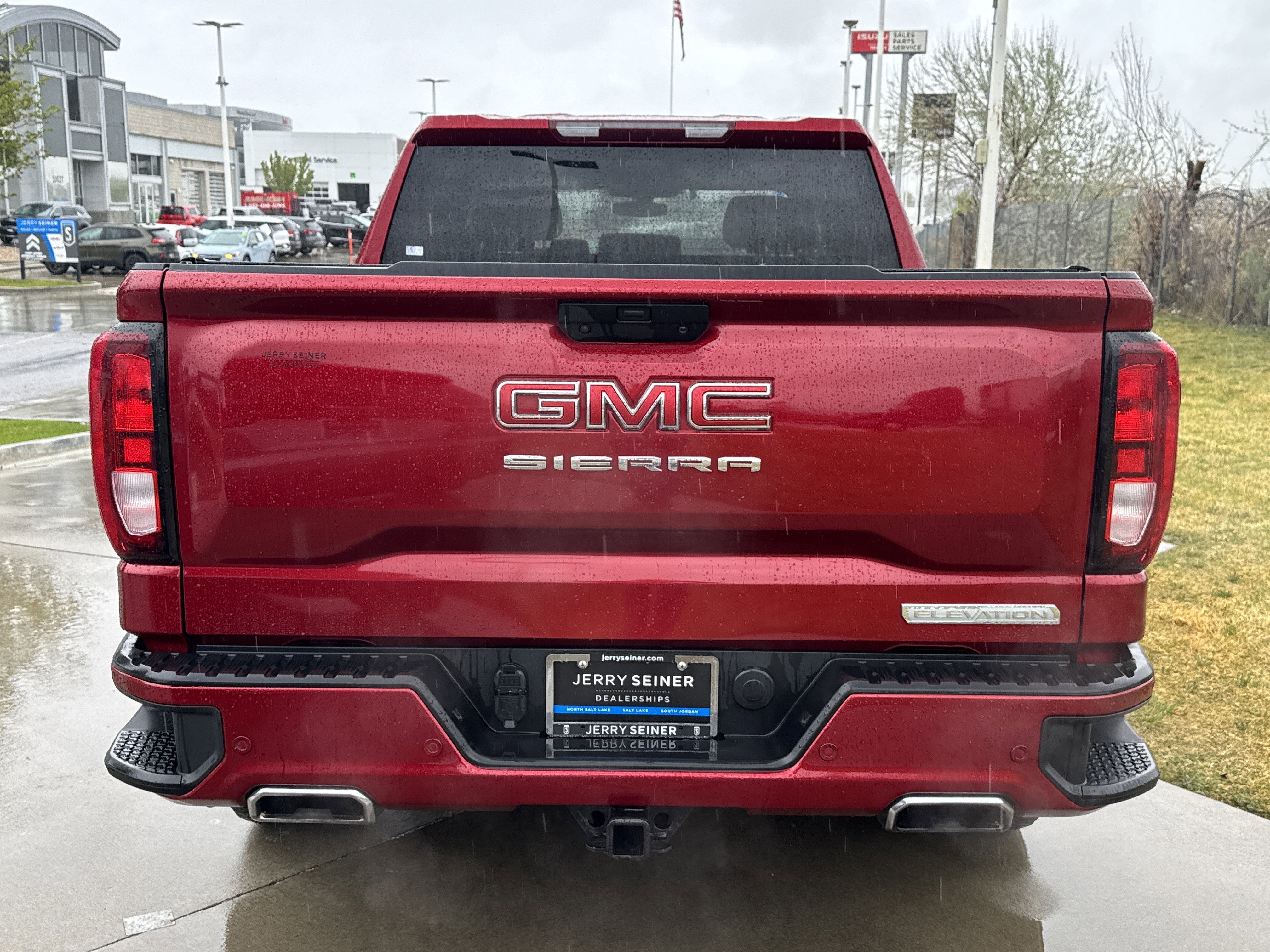 Used 2021 GMC Sierra 1500 Elevation w/ Driver Alert Package I AWD/4WD image 4