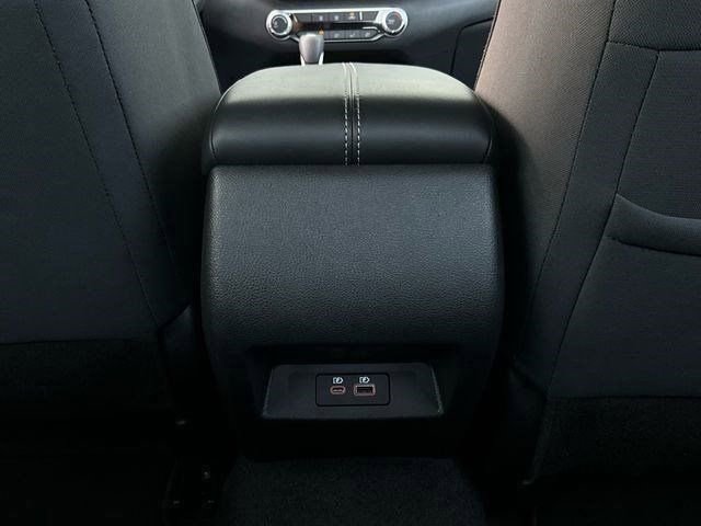 Used 2025 Nissan Altima 2.5 SV image 13