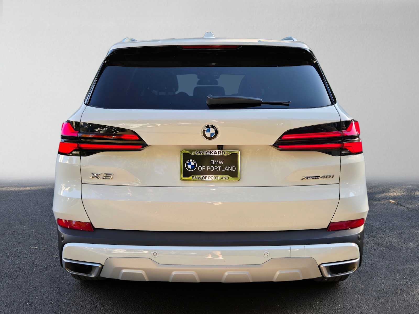 Used 2026 BMW X5 xDrive40i AWD/4WD image 4