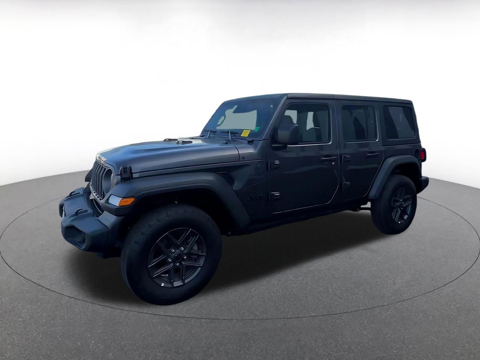 Used 2025 Jeep Wrangler Sport S image 7