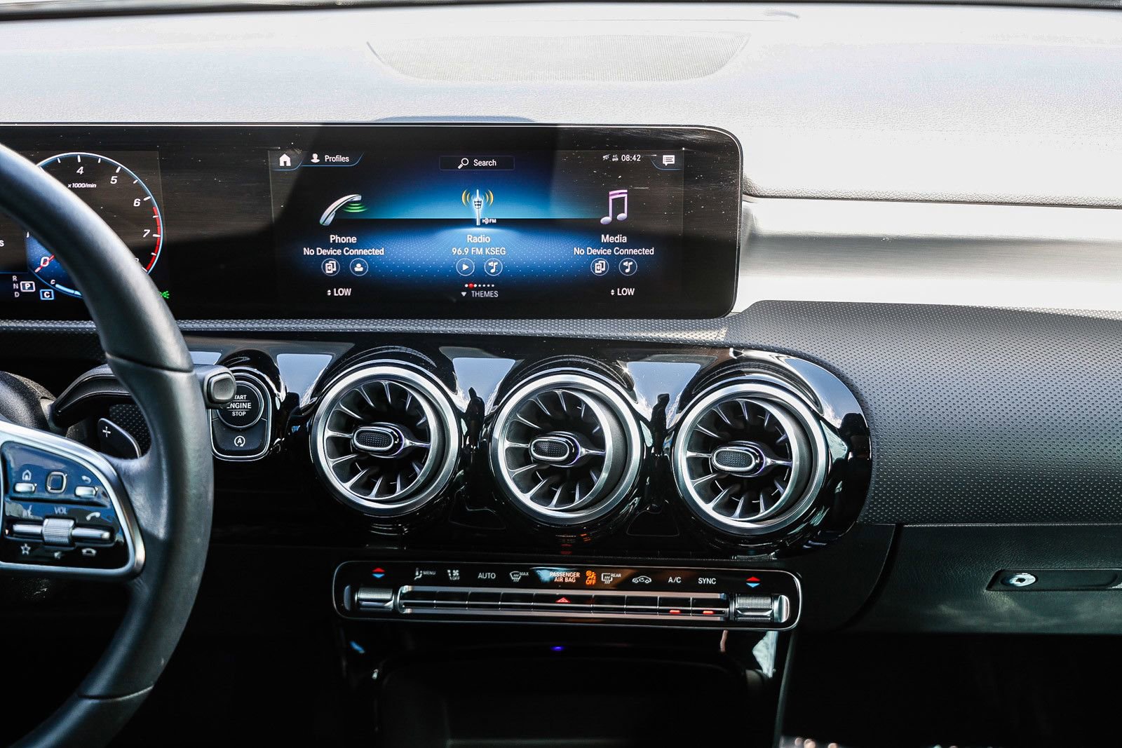 Certified 2023 Mercedes-Benz CLA 250 image 11