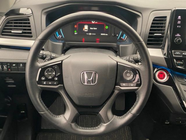 Certified 2023 Honda Odyssey Touring image 17